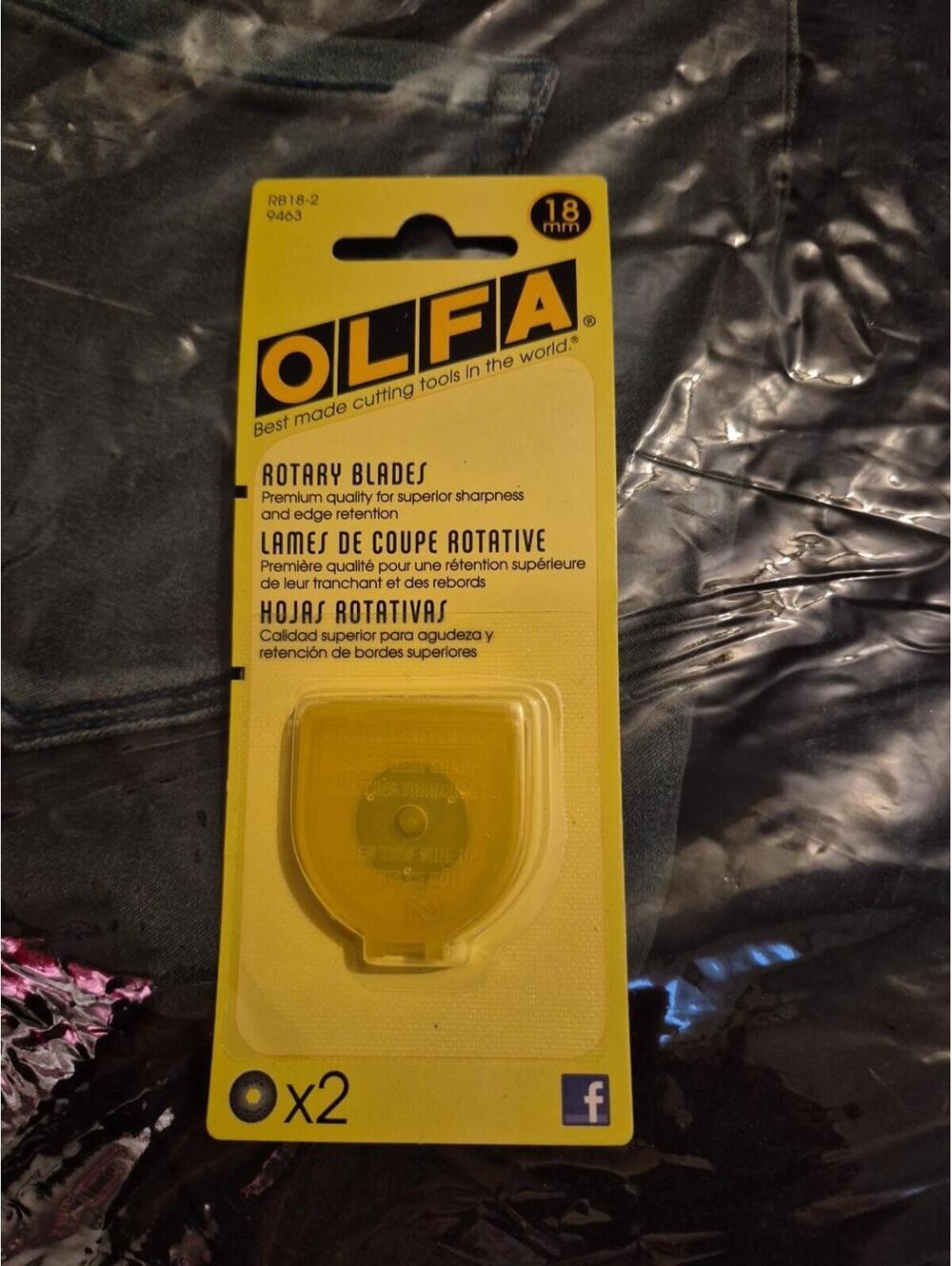 OLFA #9463 ROTARY BLADES - 18MM, 2 BLADES IN A PACK (PACKAGING MAY VARY)